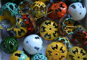 These beads' colours, textures and patterns are so… Wendy!